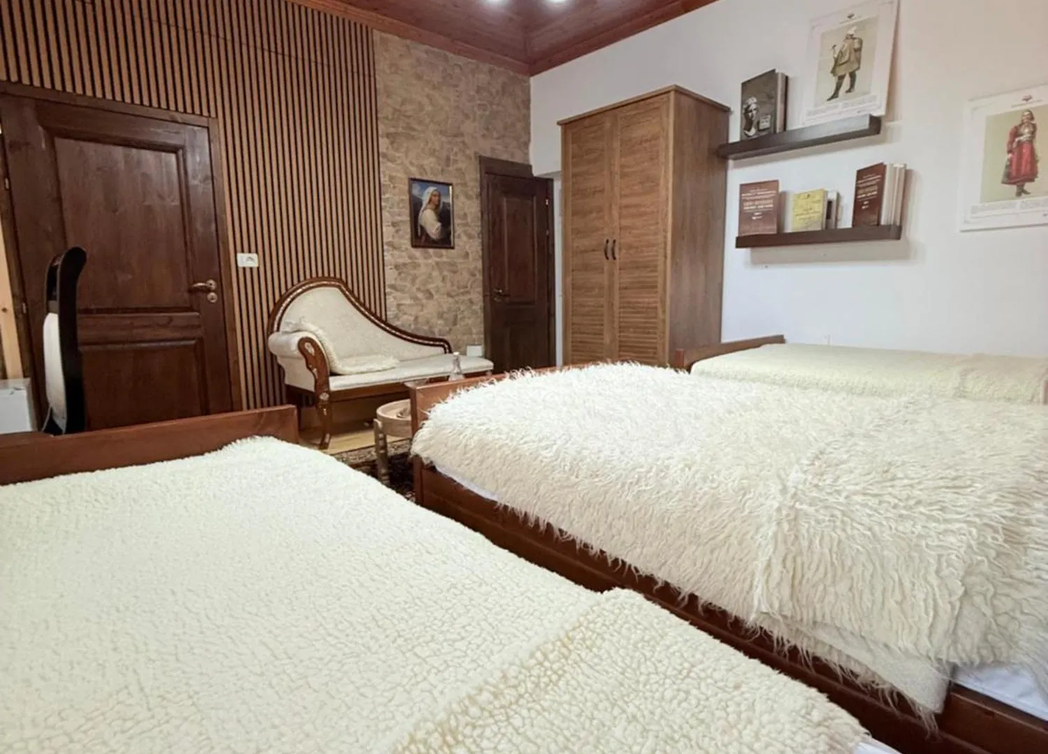 Old Town Guesthouse Guri ベラト ゲストハウス