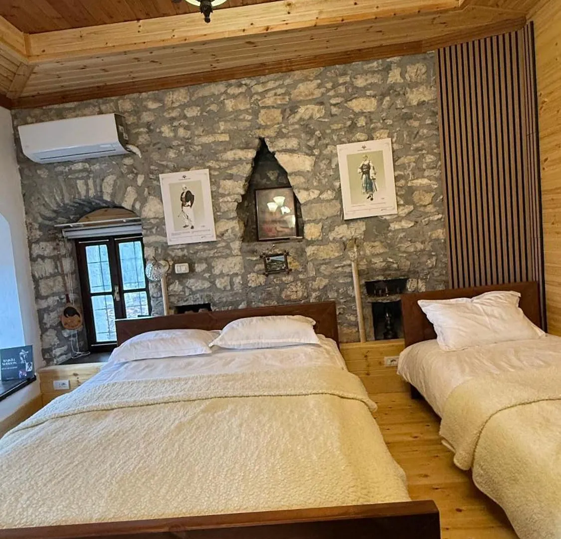 Old Town Guesthouse Guri Berat