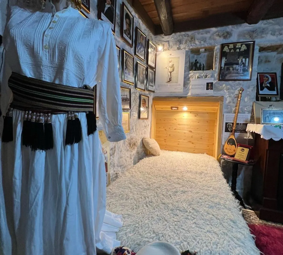 Old Town Guesthouse Guri Berat