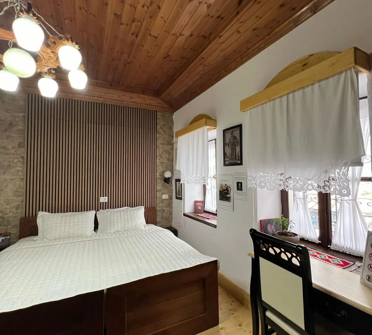 Guest house Old Town Guesthouse Guri Berat
